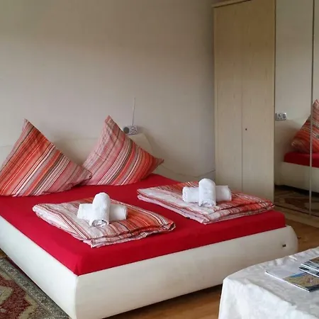 Viktoria 2 Apartment *